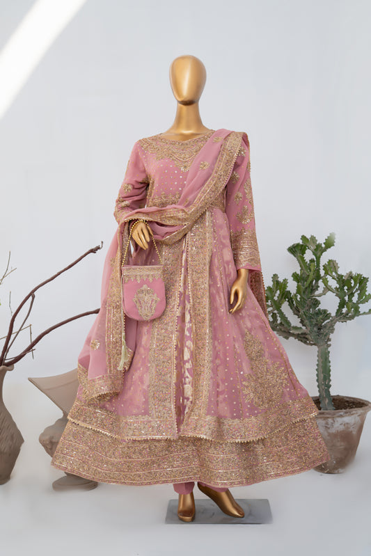 Muneeha - T Pink