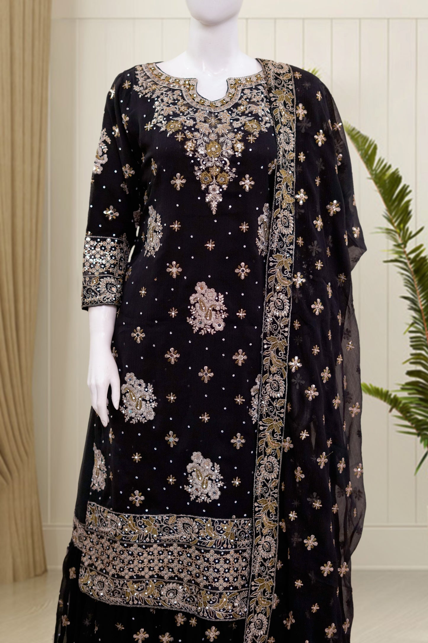Aasira - Black