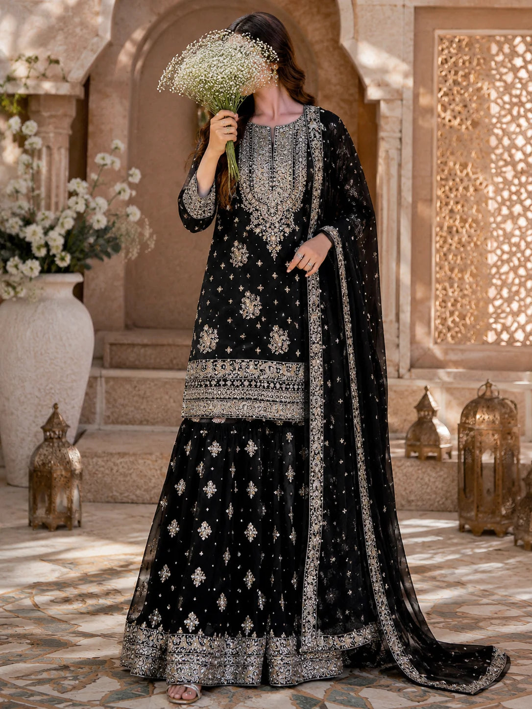 Aasira - Black