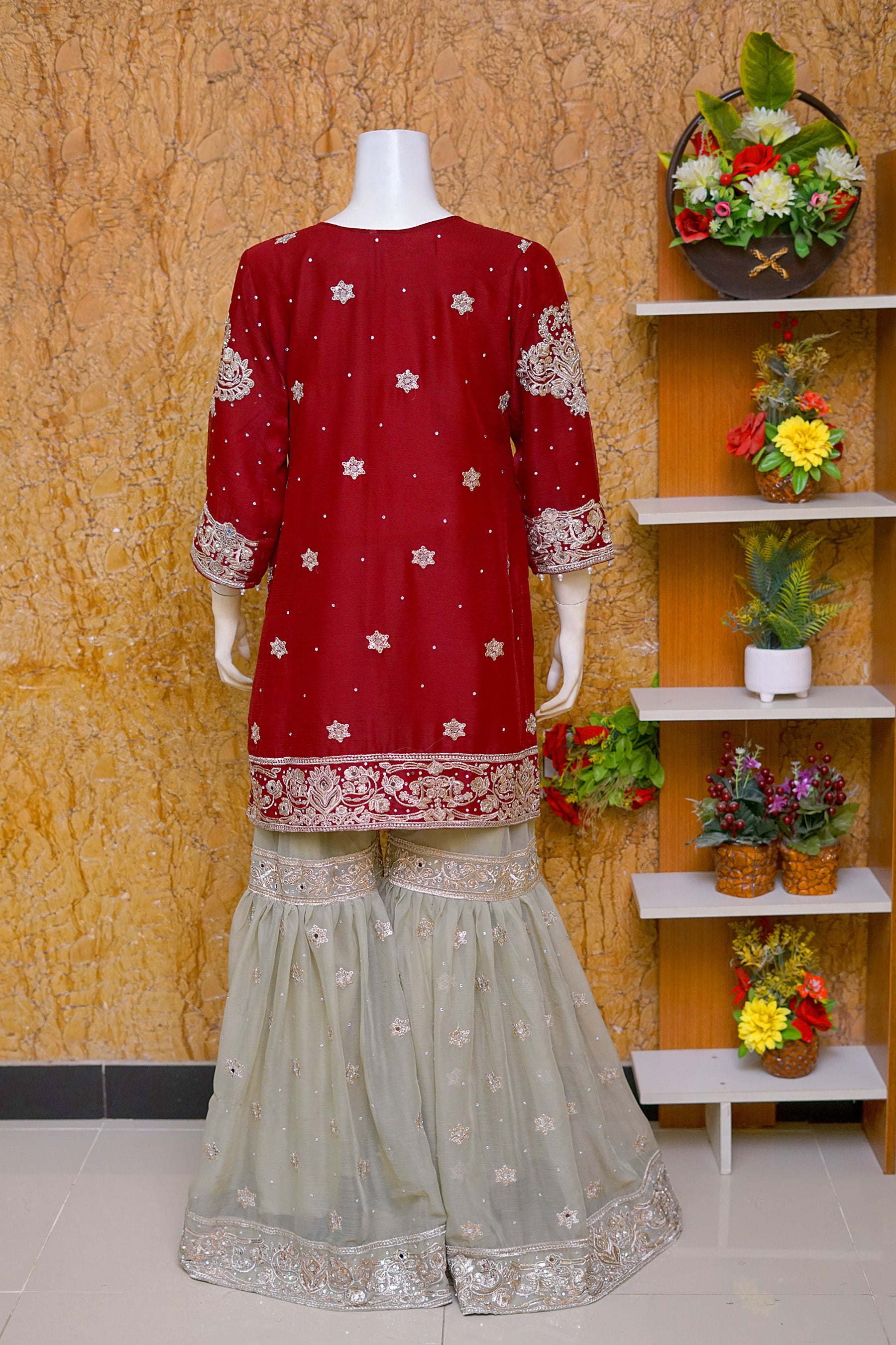 Jannat - Maroon