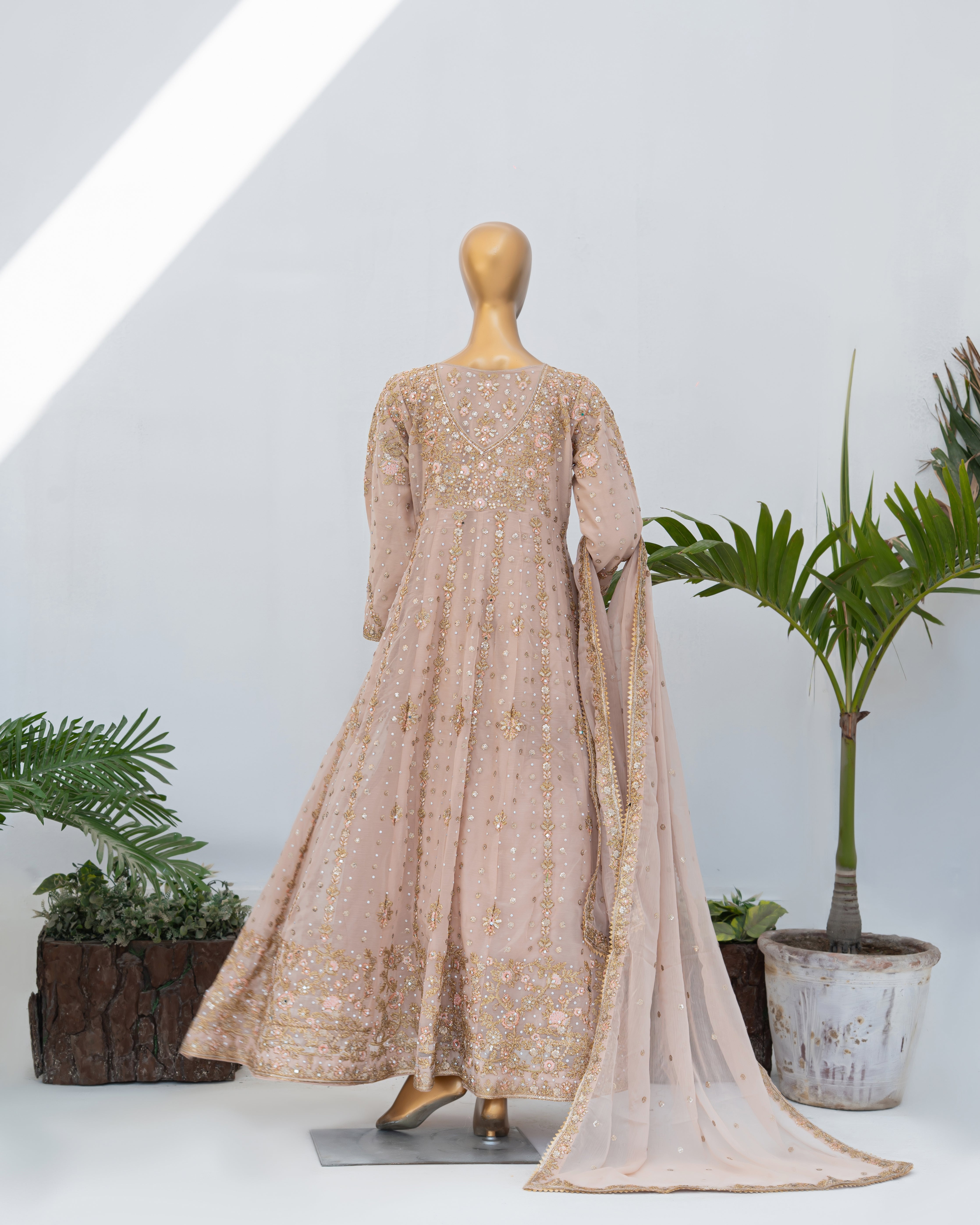 Mahira - Peach