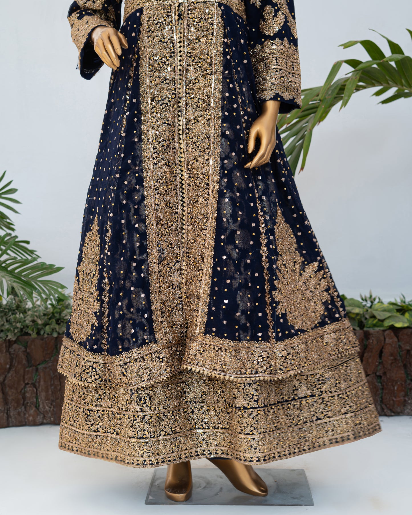 Muneeha - Navy Blue