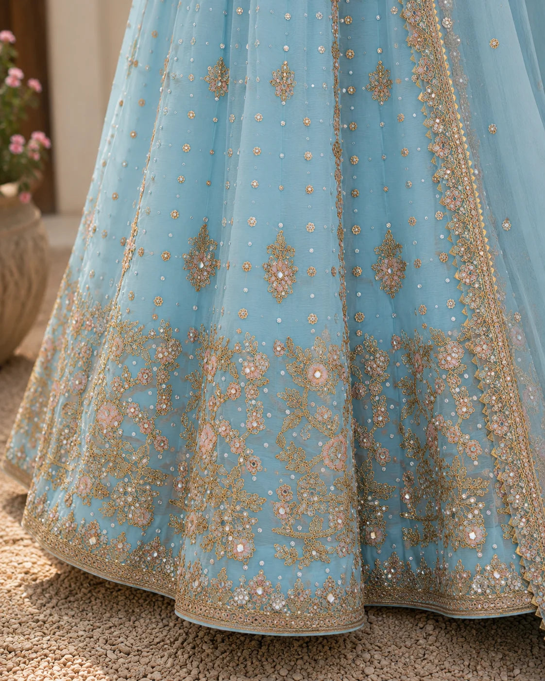 Mahira - Ice Blue