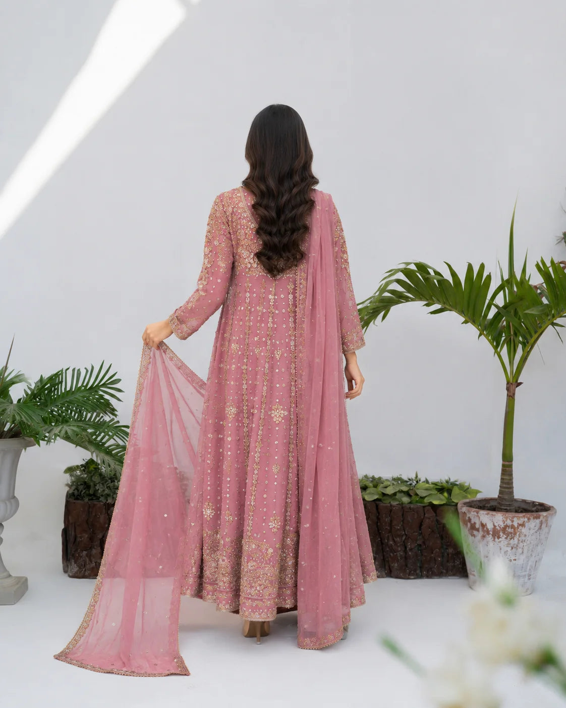 Mahira - T Pink
