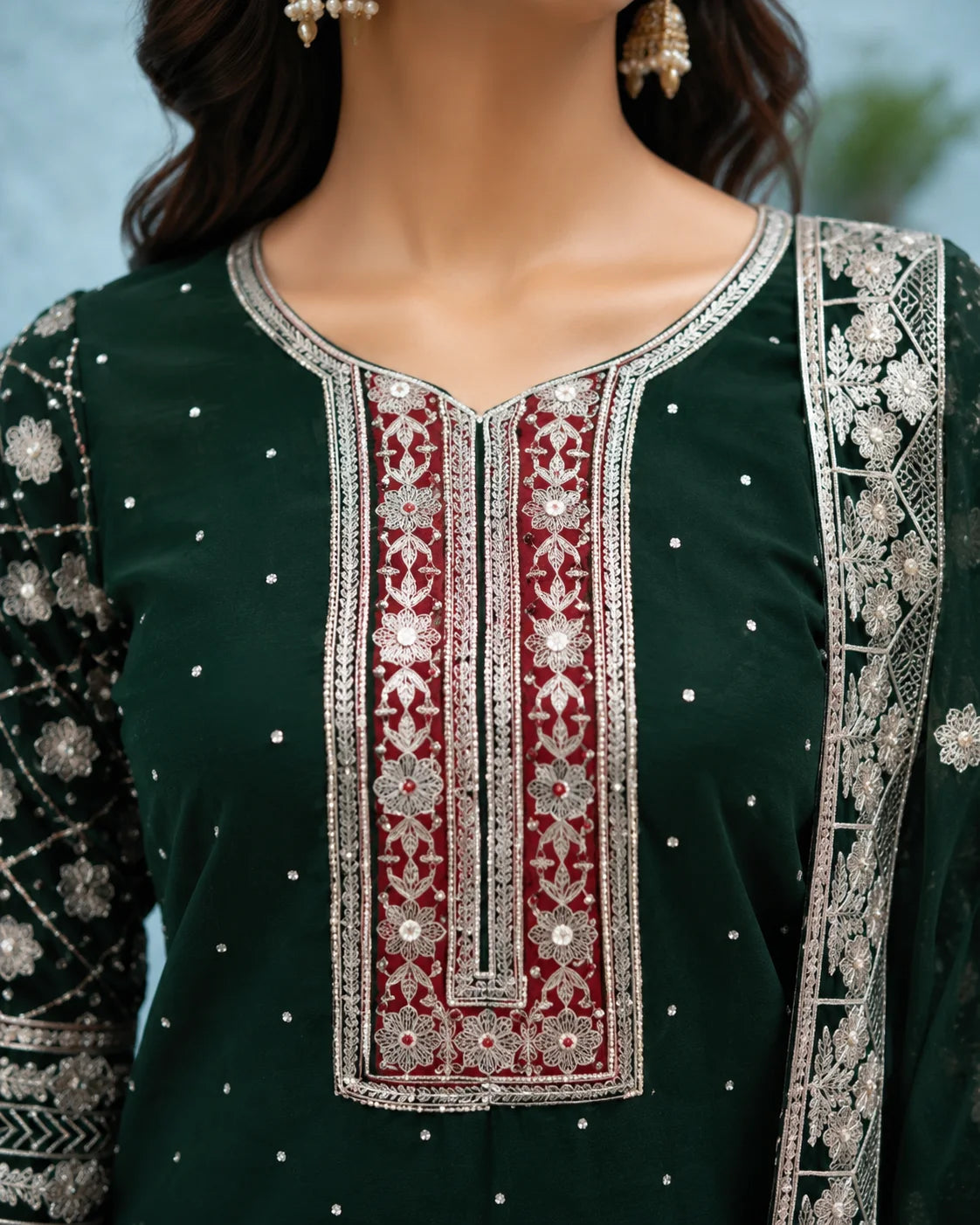 Zoha green